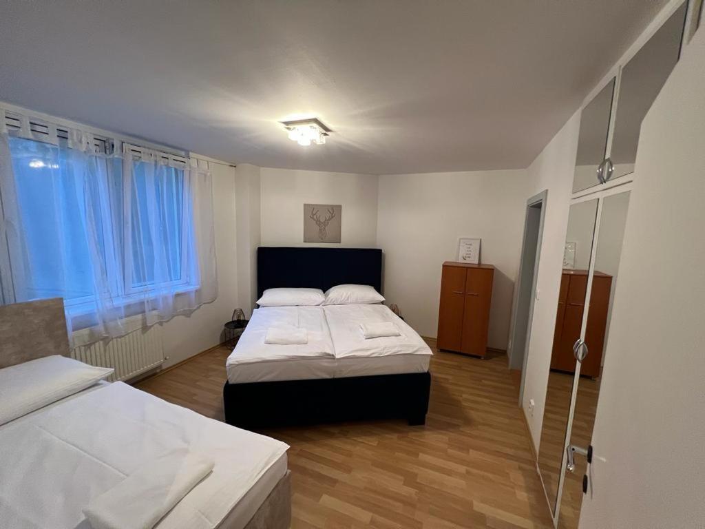 Iren Apartment ブラチスラヴァ エクステリア 写真